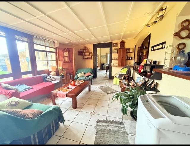 5 BEDROOM HOUSE FOR SALE IN FLORA GARDENS